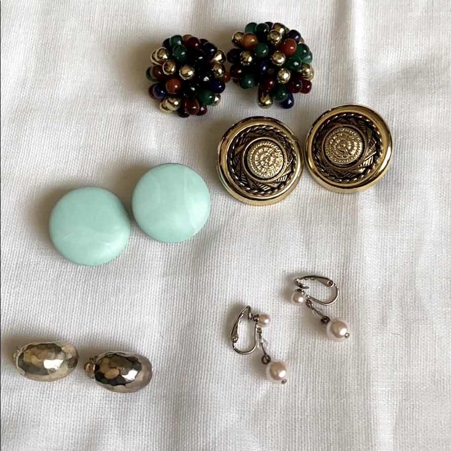 5 Pair Clip On Earrings